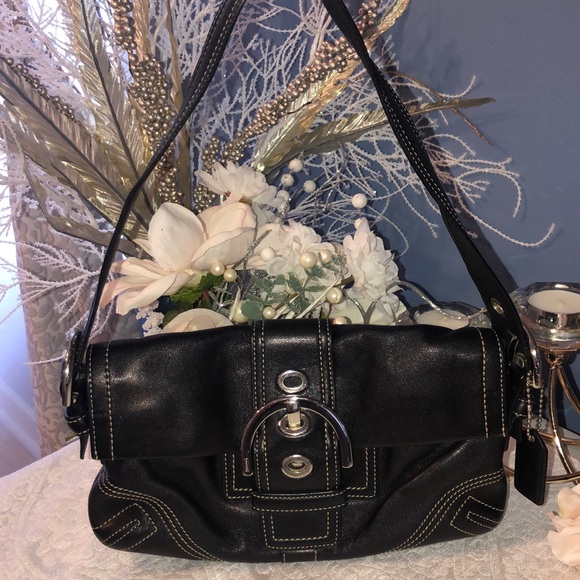 AUTHENTIC Coach Handbag - Picture 4 of 8